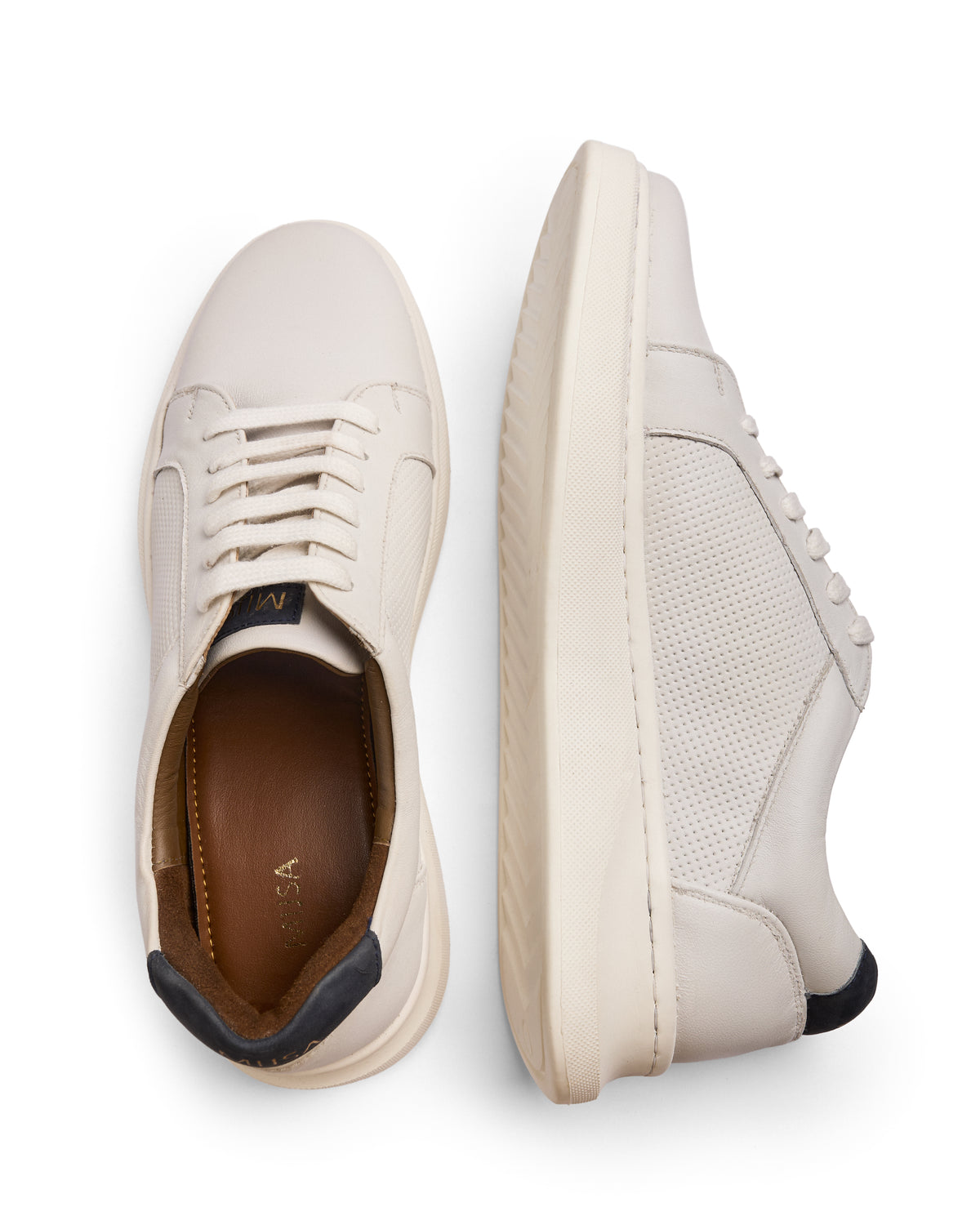 Off Duty -  Genuine Crust Leather Sneaker, White Black