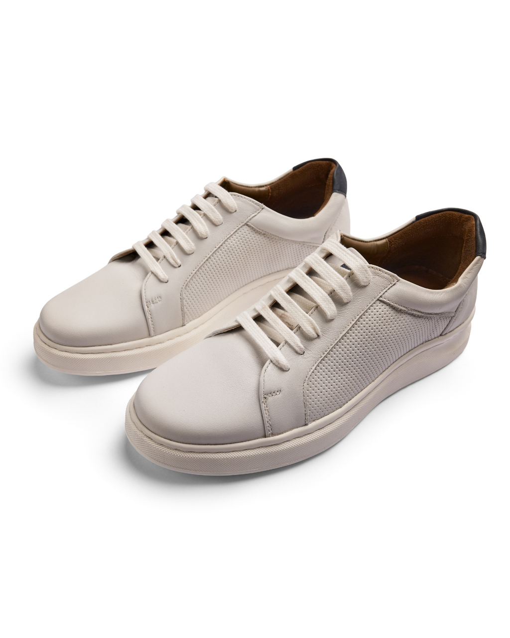 Off Duty -  Genuine Crust Leather Sneaker, White Black